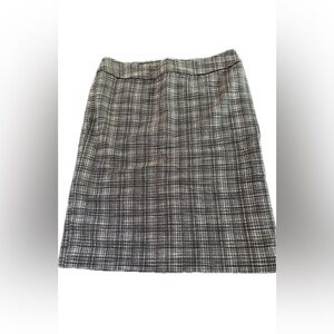 Woman’s Kasper black white tweed skirt size 12